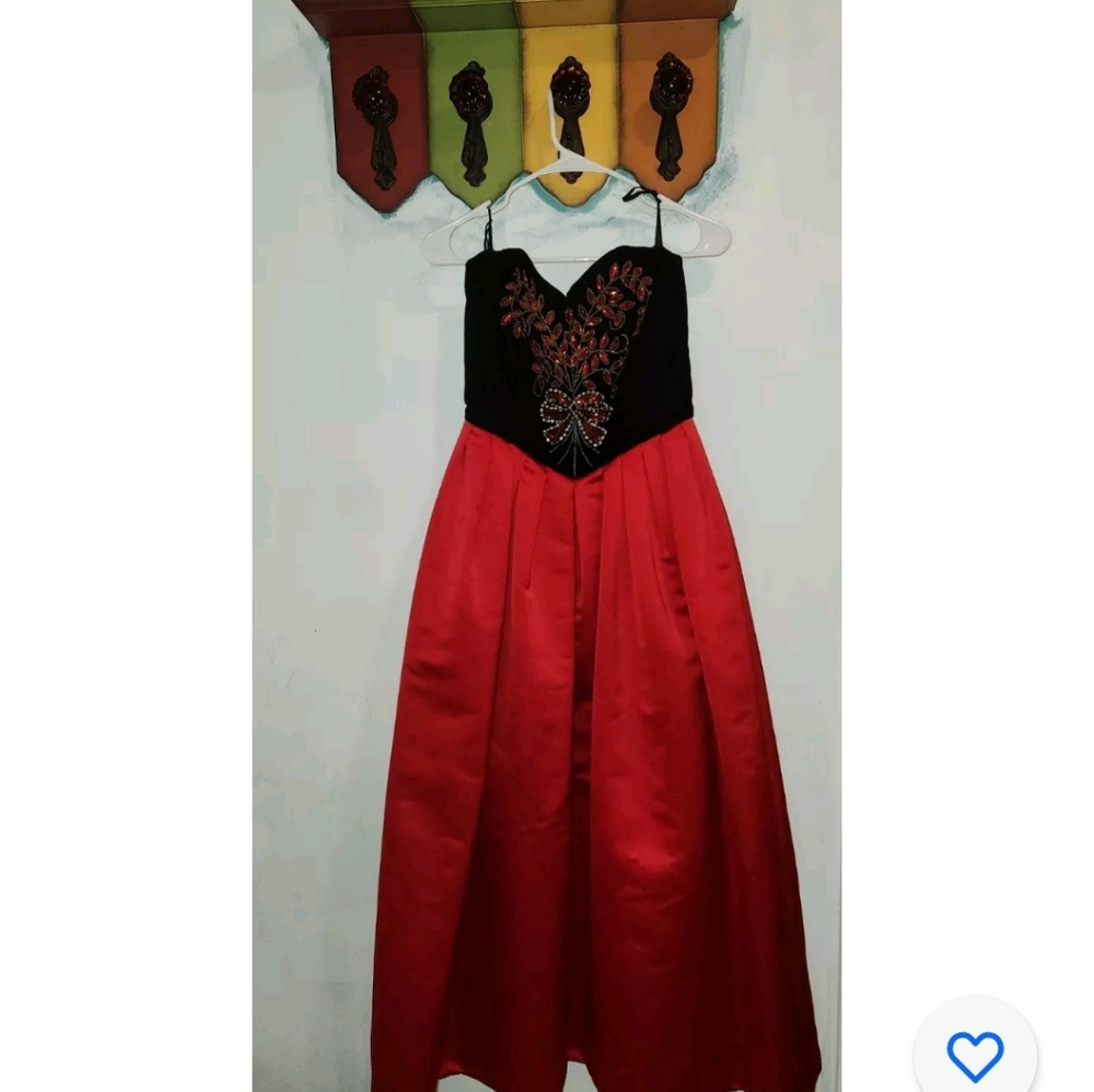 Ball Gown Dress Velvet Beaded Black Red Size Small USA 4 OR 6 FINAL SALE